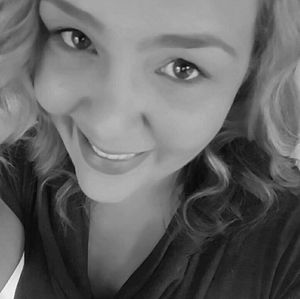 💅 Meet your Posher, Brenda of Brenda's Beauty 💄